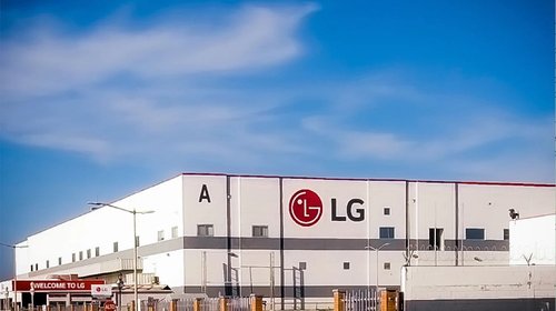 Dejan a trabajadores de LG sin transporte; los exponen a riesgos