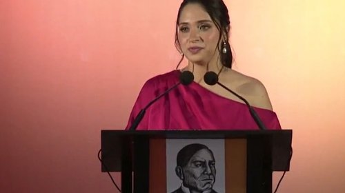 Rinde Mónica Oyervides informe con 'Orden y Corazón'