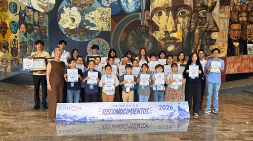 Reconoce Kumon a alumnos por superar estándares académicos