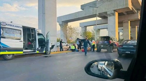 Muere paramédica de 17 años tras accidente en ambulancia