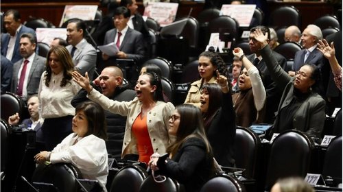 Diputados aprueban ruta para dejar atrás el efectivo