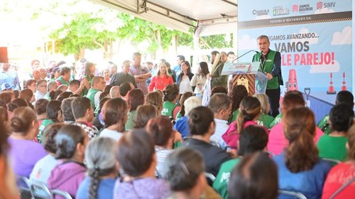 Rehabilitan calles del ejido La Partida para mejorar la vialidad