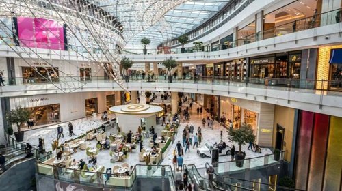 adios_glamour_guerra_medio_oriente_tumba_ventas_marcas_lujo_f006ae7574