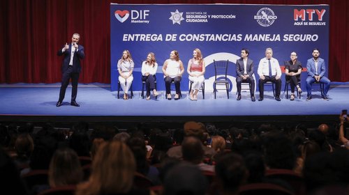 Suma Monterrey 2,300 conductores capacitados en cursos gratuitos