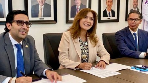 apuestan_por_convertir_gasolineras_en_centros_de_negocios_f42189f11c