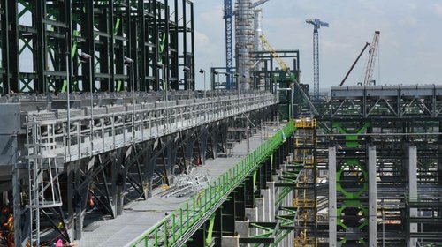 Controla Pemex conato de incendio en área periférica a Dos Bocas