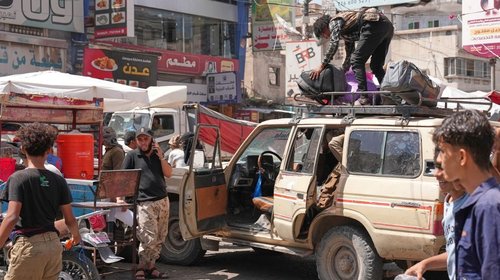 Yemen enfrenta nueva ola de violencia tras explosiones en Adén