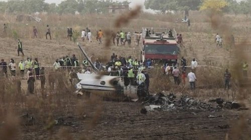 Avión militar se estrella con 32 personas a bordo en Nigeria