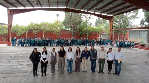 Escuela de Saltillo creará jardines para mariposas monarca