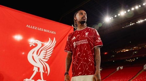 Liverpool firma al delantero Bradley Barcola por US$166 millones
