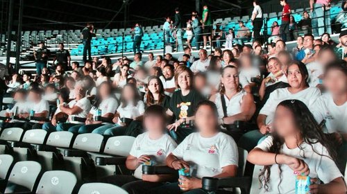 Jóvenes de Casa Hogar disfrutan de una tarde de feria en Torreón