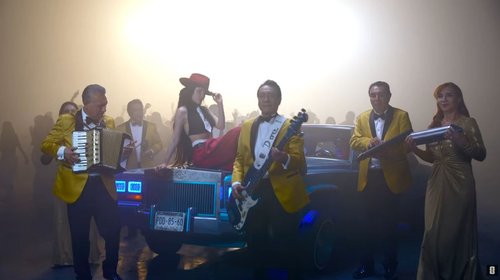 belinda_angeles_azules_4700031d6c