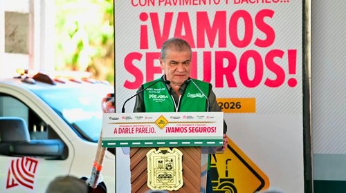 Torreón intensifica bacheo tras daños provocados por las lluvias