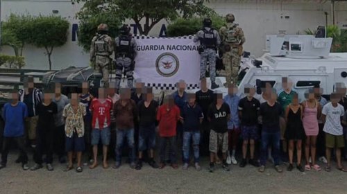 Caen 28 presuntos delincuentes con arsenal en Mazatlán, Sinaloa