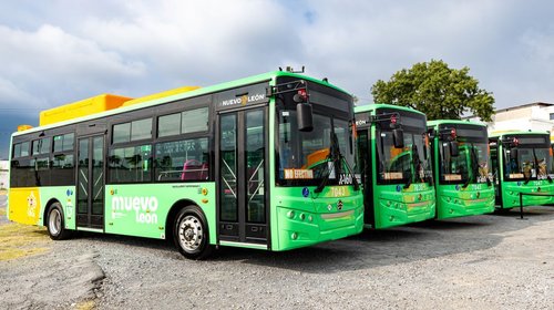 Gobierno estatal entrega 25 nuevas unidades a la Ruta 160