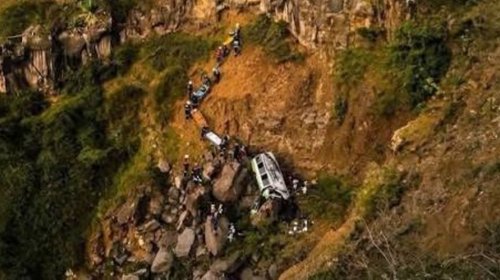 Choque de autobús deja 25 muertos en Cabo Verde