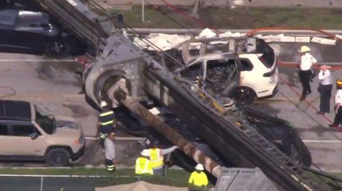 Colapso de grúa deja cuatro personas lesionadas en Miami