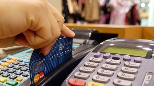 Frenan altas comisiones pagos digitales en micronegocios