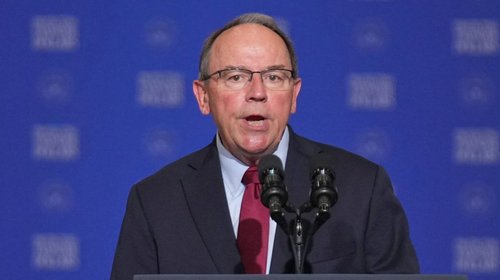 Congresista sobrevive tras aterrizaje de emergencia en Wisconsin