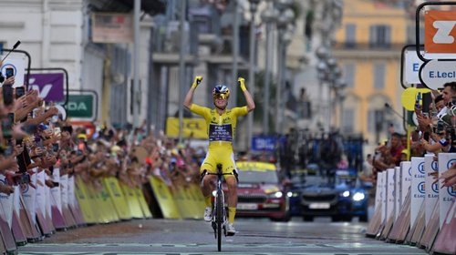 Demi Vollering, primera bicampeona del Tour de Francia femenino 