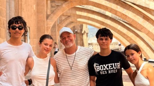 Alejandro Sanz presume viaje familiar por Mallorca e Ibiza