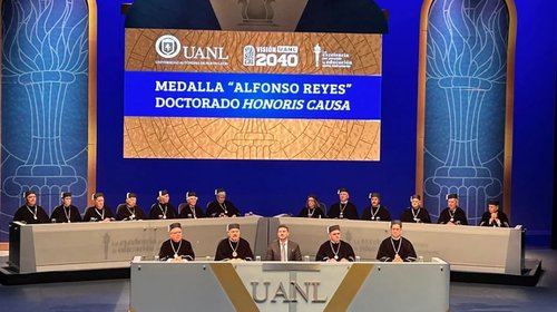 UANL reconoce a tres figuras con máximas distinciones