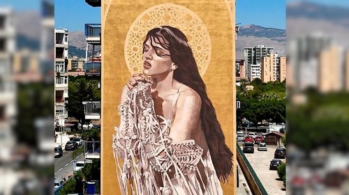 Crean mural de Rosalía inspirado en tradición de Palermo