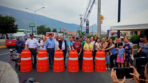 Entregan nueva etapa de rehabilitación de avenida Raúl Salinas