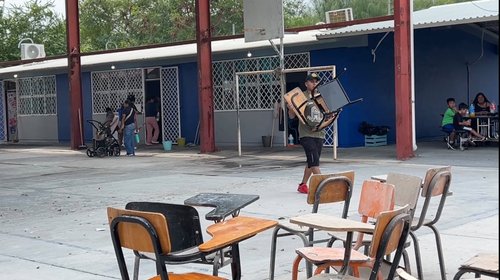 Muerde serpiente a alumna en primaria de Reynosa