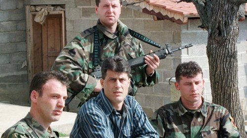 Condenan a expresidente de Kosovo por crímenes de guerra
