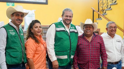 Entregan 40 toneladas de semilla de avena para productores