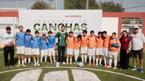 Inaugura Beto Granados nuevas canchas en Deportivo Eduardo Chávez