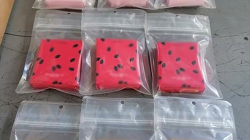 Aduanas decomisa cargamento de gomitas con THC en Toluca