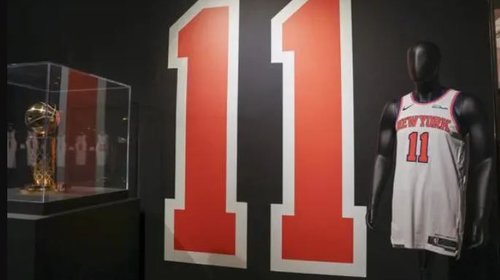 Camiseta de Brunson alcanza récord en histórica subasta
