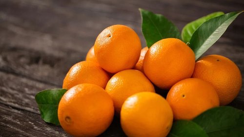 Lideran cebolla y naranjas alzas en canasta básica de agosto