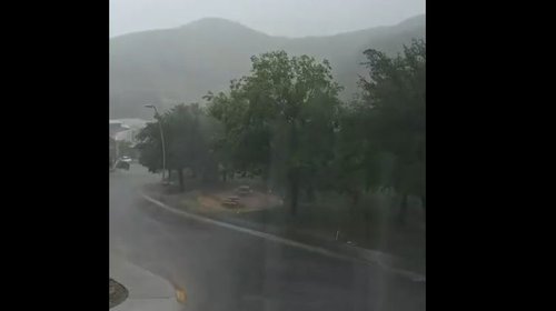 Lluvia y granizo sorprenden a habitantes de Galeana