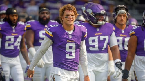 Giants adquieren a J.J. McCarthy tras lesión de Jaxson Dart
