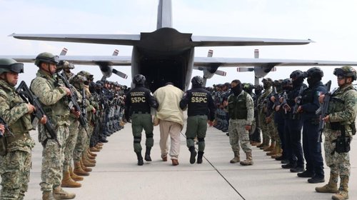 gobierno_traslada_37_reos_eua_8bc5aea5cd