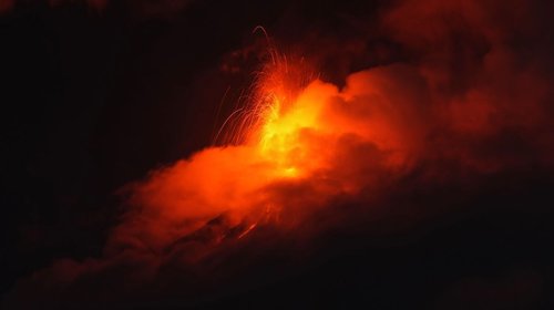 Guatemala alerta sobre incremento de actividad en volcán de Fuego