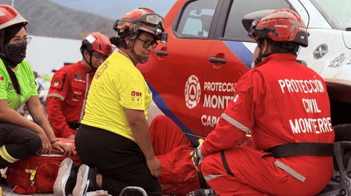 Imparte PC Monterrey en Galeana curso de rescate vehicular