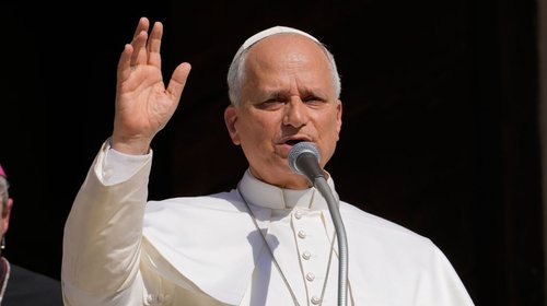 Homalías y discursos de León XIV llegan por primera vez en inglés
