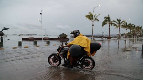 Cierran 12 puertos del Golfo de México por Isaías