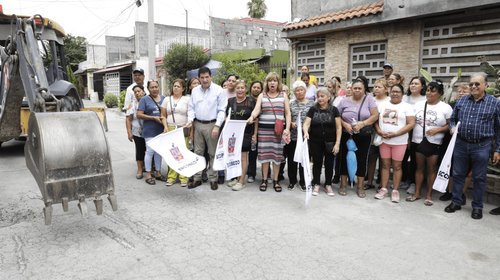 Mejora Escobedo vialidad y drenaje en Santa Martha