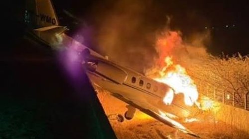 Avión se incendia tras aterrizar en Brasil; todos sobreviven
