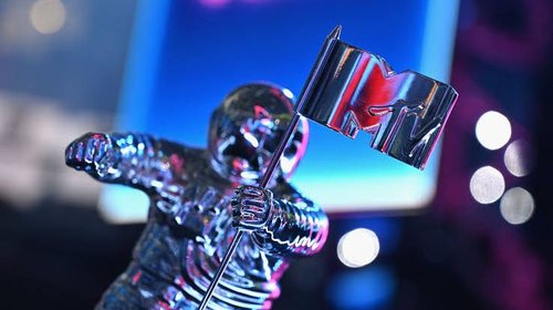 Madonna y Taylor Swift encabezan los esperados MTV VMAs 2026
