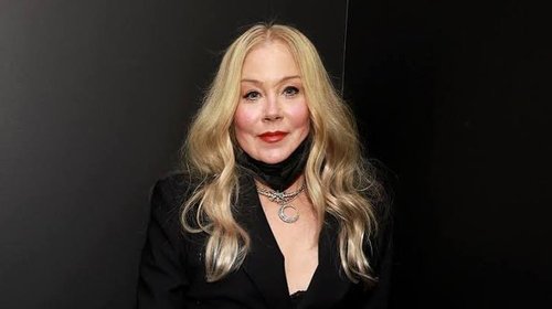 Christina Applegate, diagnosticada erróneamente con esclerosis