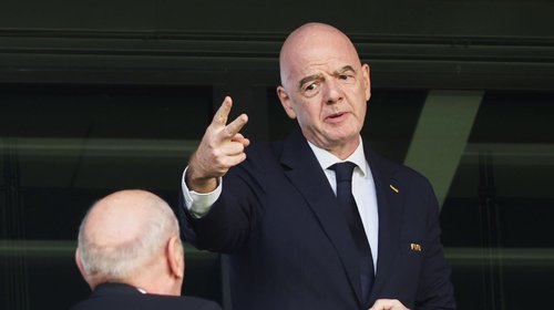 Infantino abre la puerta a una revisión independiente de FIFA