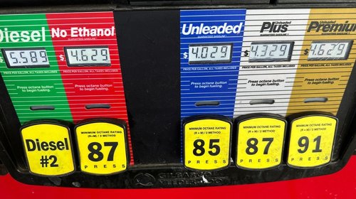 Inflación en EUA se modera a 3.4%, pero sigue por encima de meta