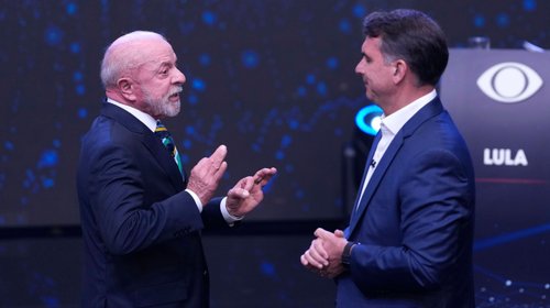 Chocan Lula y Bolsonaro en debate con acusaciones y ataques