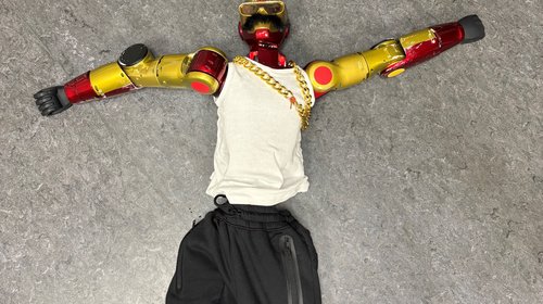 Alemania investiga a jóvenes por presunto acoso sexual con robot